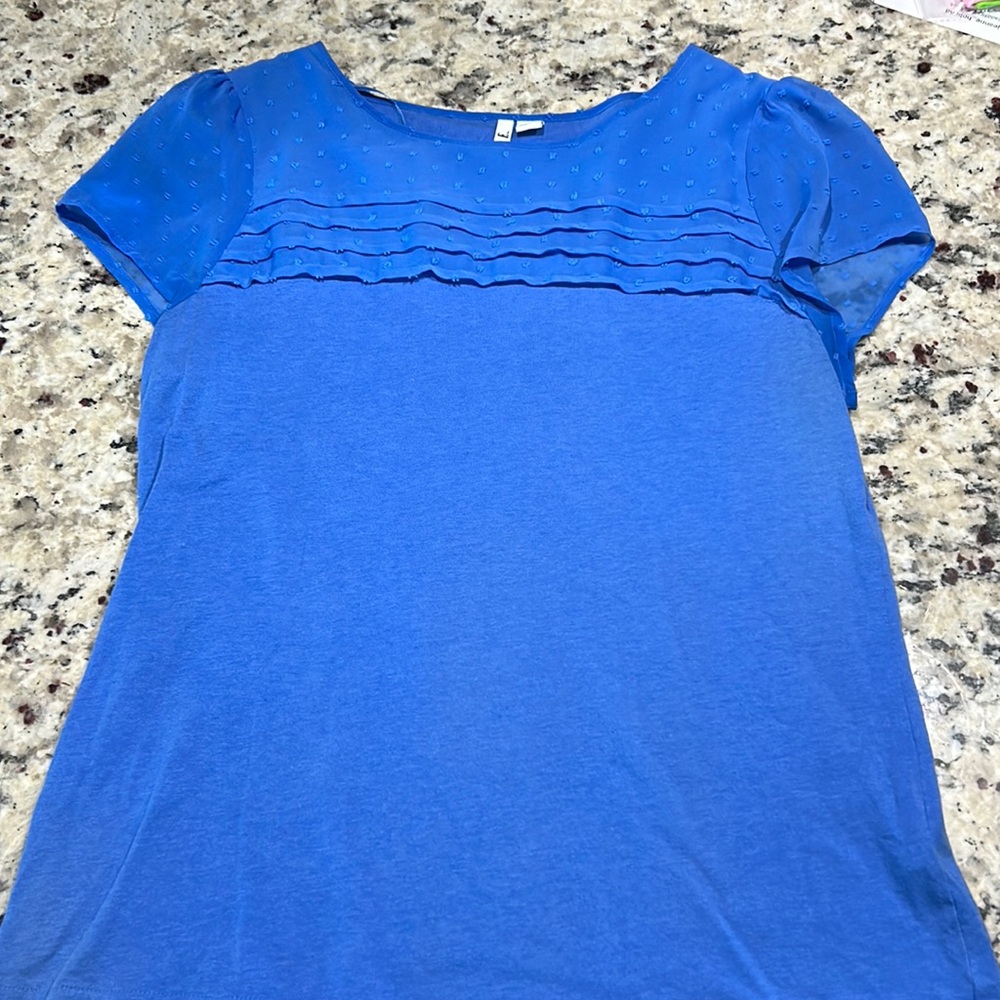 Super Cute Periwinkle Elle Top